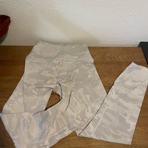 Size 6 Lululemon leggings